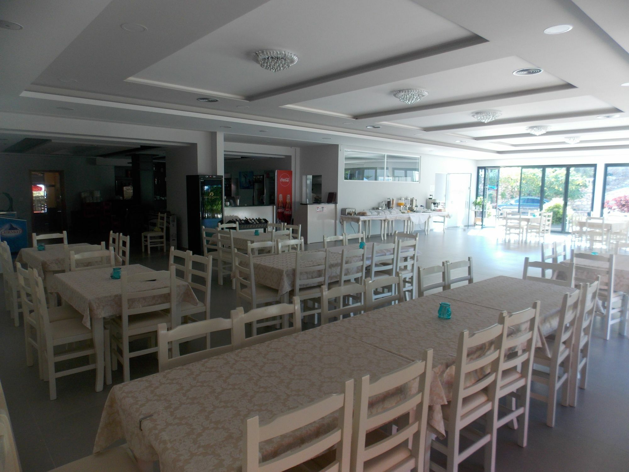 Mucobega Hotel 2 Sarandë Buitenkant foto