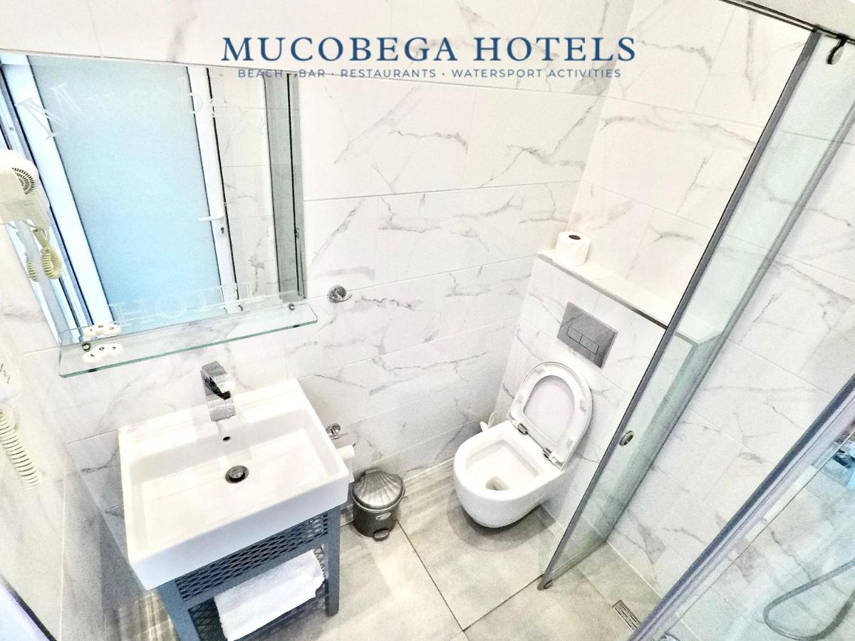 Mucobega Hotel 2 Sarandë Buitenkant foto